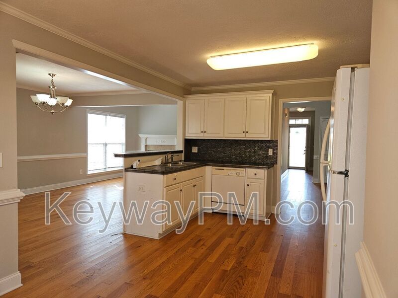 808 Tyler Woods Drive  - Tyler Woods Subdivision property image