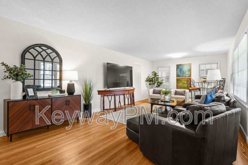 2438 Apricot Lane - Fruitland Estates - Furnished property image