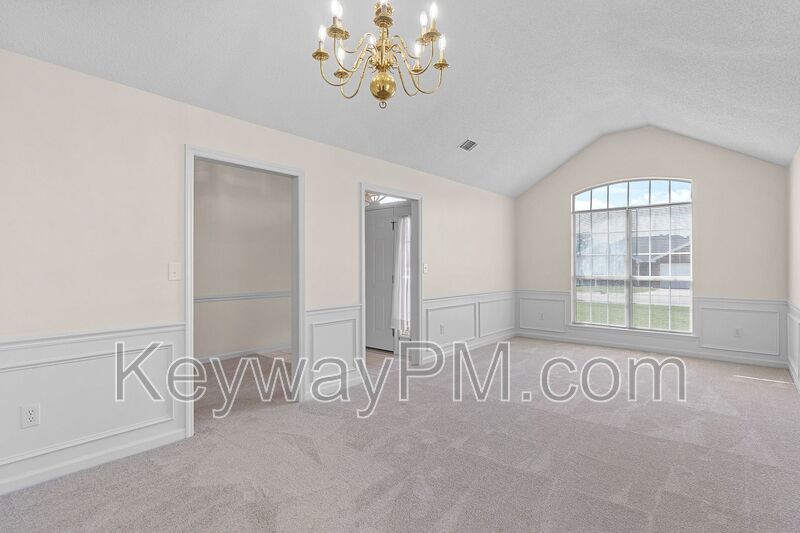 224 Taylor Circle property image