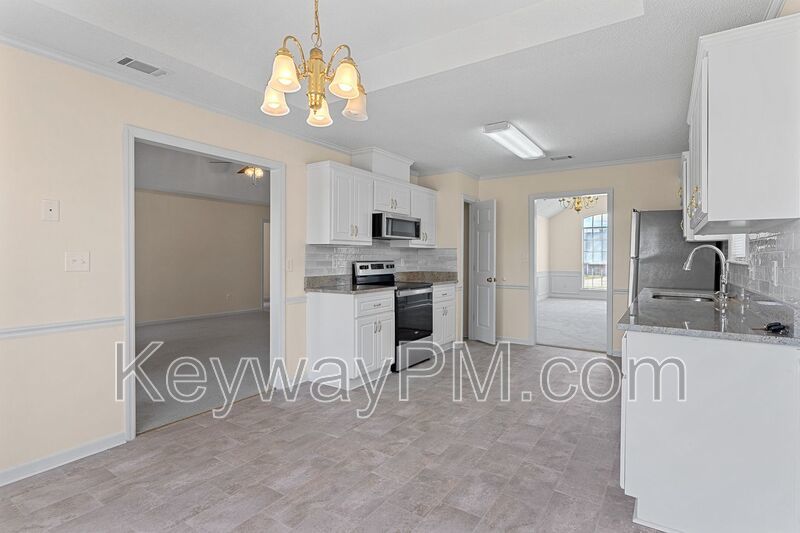 224 Taylor Circle property image