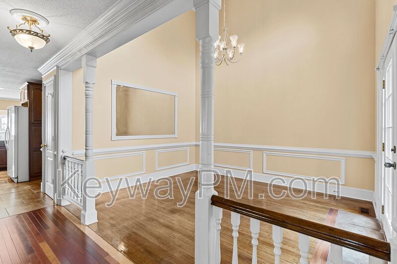 15 Mulberry Lane - Victoria Station property image