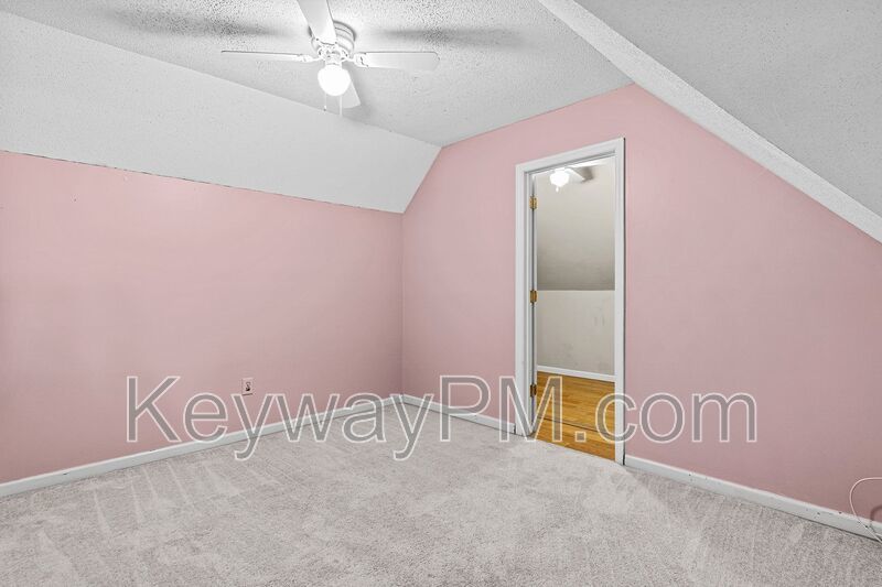 15 Mulberry Lane - Victoria Station property image