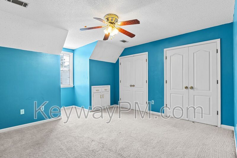 15 Mulberry Lane - Victoria Station property image