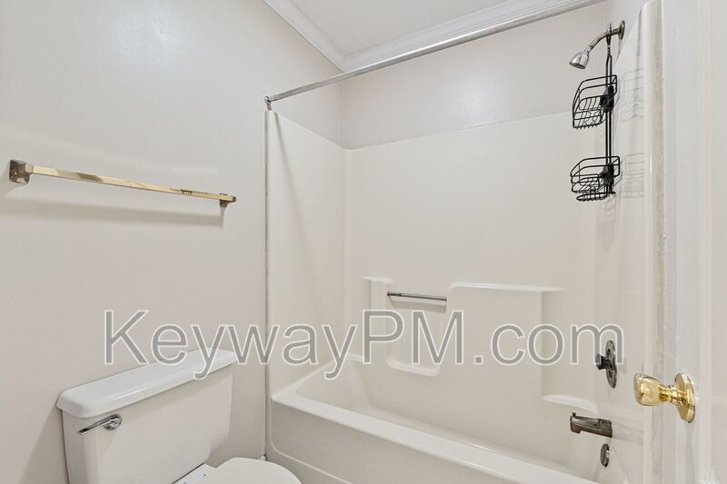 15 Mulberry Lane - Victoria Station property image