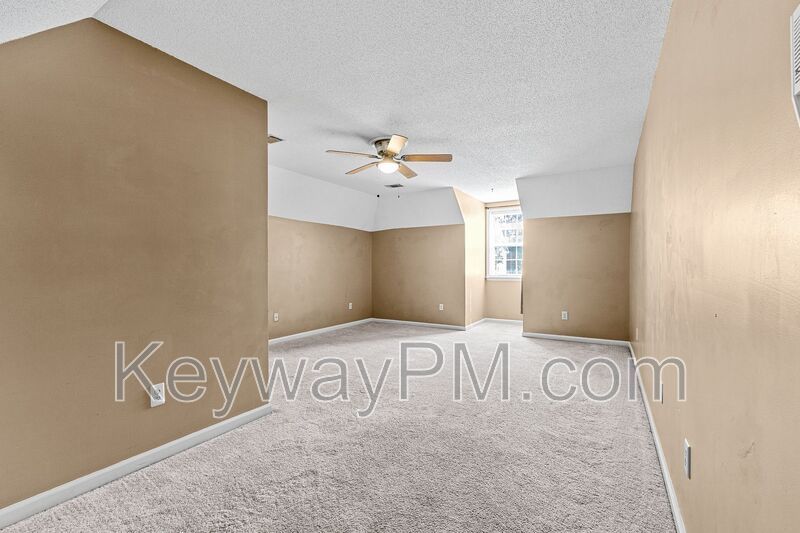 15 Mulberry Lane - Victoria Station property image