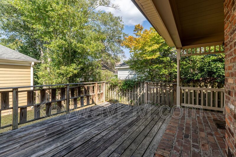 15 Mulberry Lane - Victoria Station property image