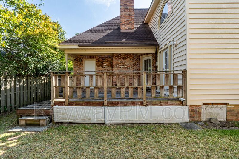 15 Mulberry Lane - Victoria Station property image