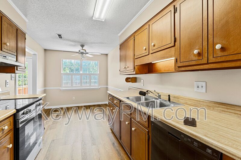 4158 Arlington Road - Halifax North property image