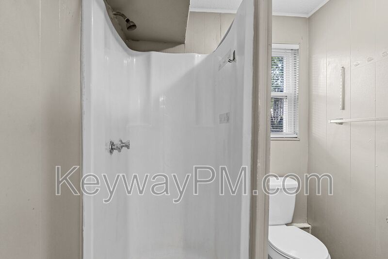 116 Argyle Avenue Unit B property image