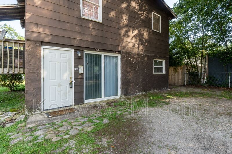 116 Argyle Avenue Unit B property image