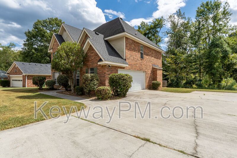 5780 Carriage Hills Drive - Carriage Hills property image