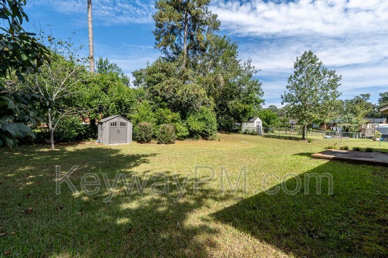 5 Astor Court property image