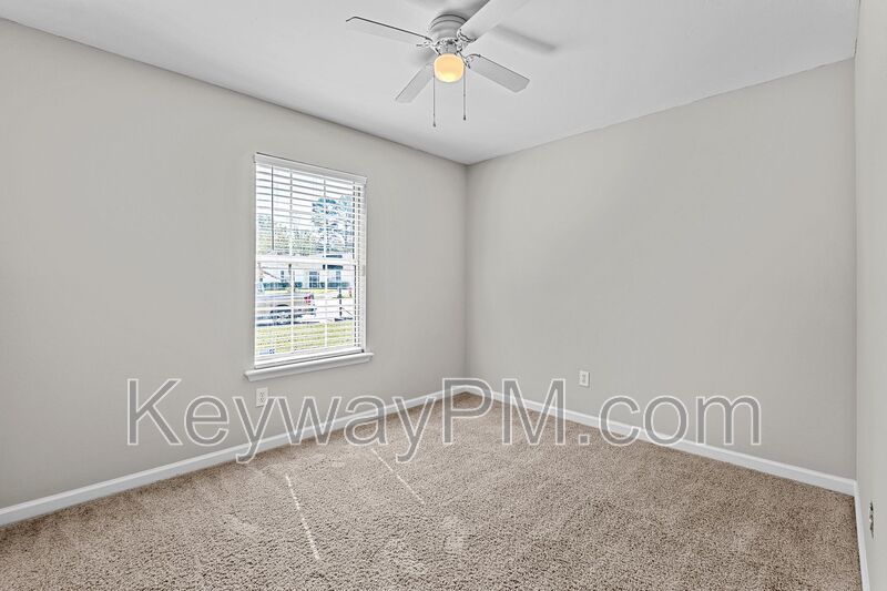 5 Astor Court property image