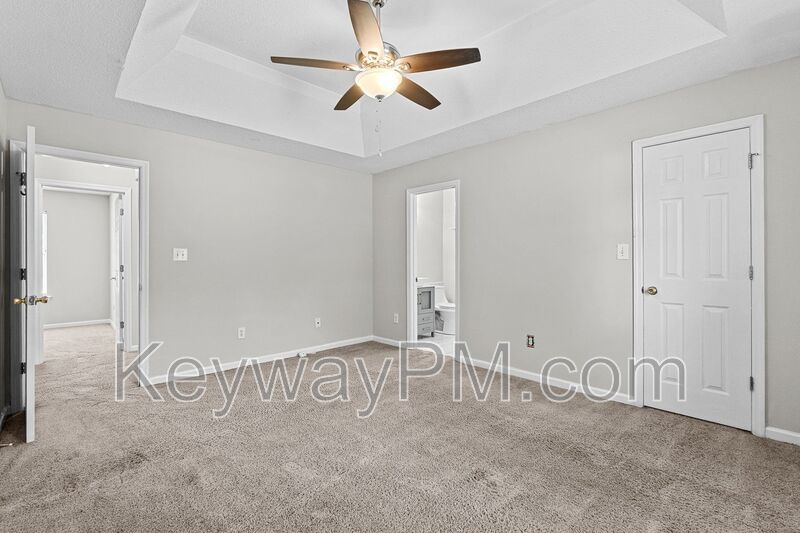 5 Astor Court property image