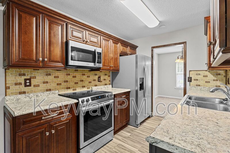 5 Astor Court property image