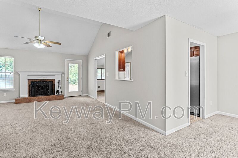 5 Astor Court property image