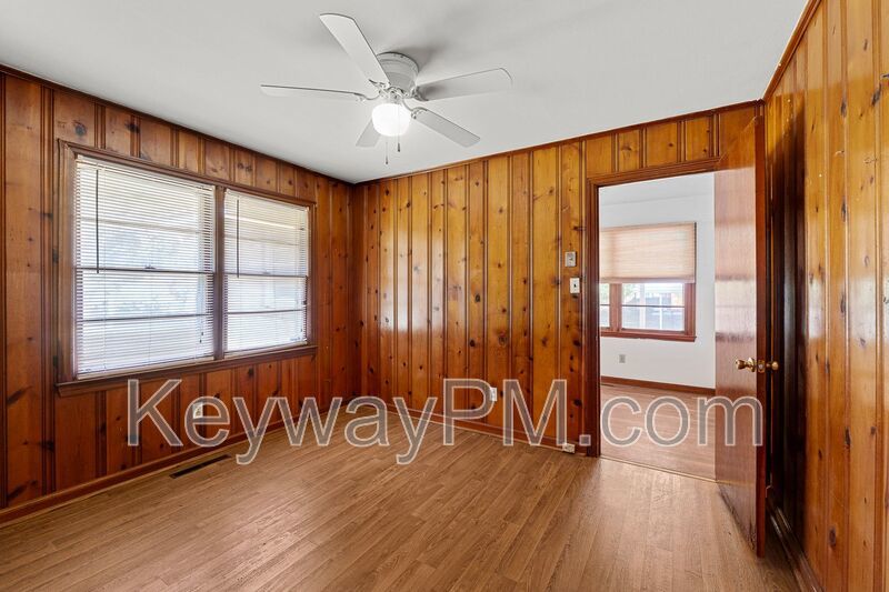 1457 Columbia Highway North property image