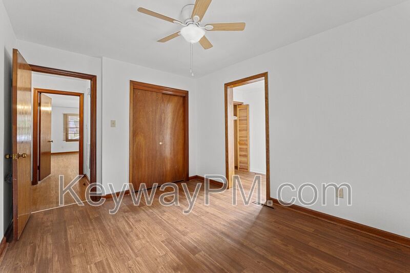 1457 Columbia Highway North property image