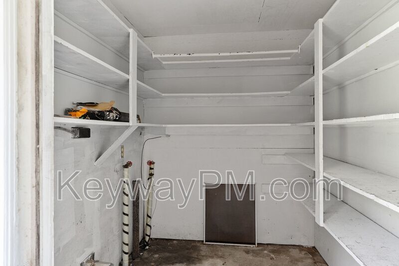 1457 Columbia Highway North property image