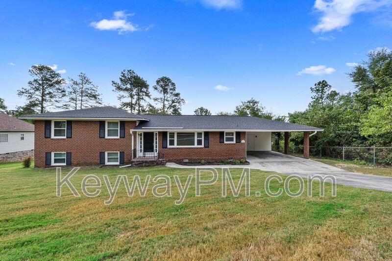 1823 Pisgah Road- Highland property image