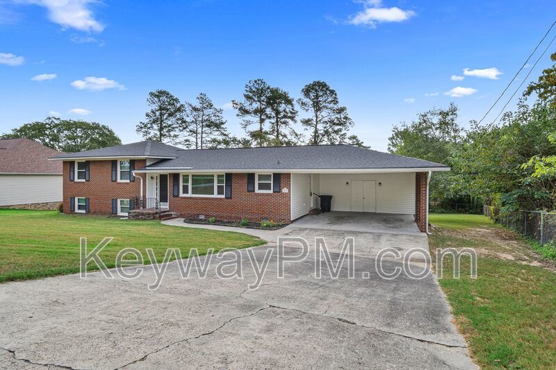 1823 Pisgah Road- Highland property image