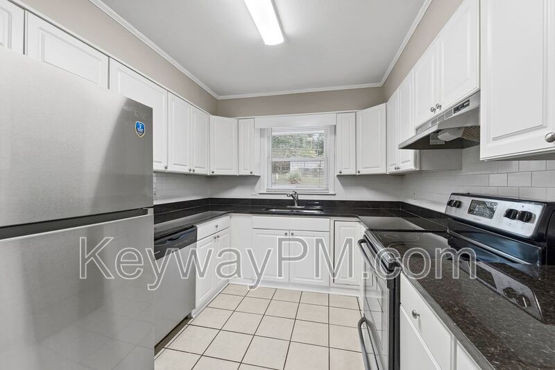 1823 Pisgah Road- Highland property image