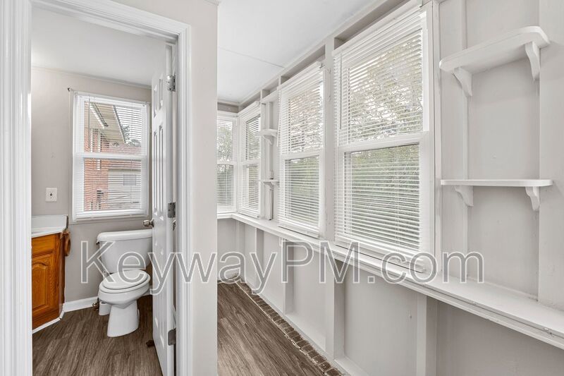 1823 Pisgah Road- Highland property image