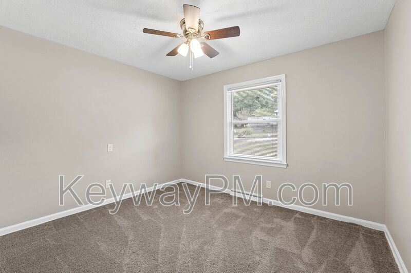 1823 Pisgah Road- Highland property image