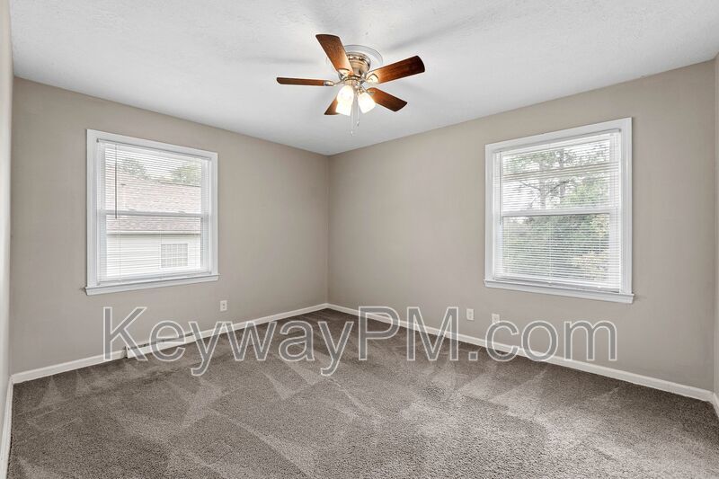 1823 Pisgah Road- Highland property image