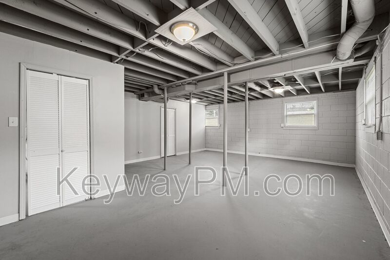 1823 Pisgah Road- Highland property image