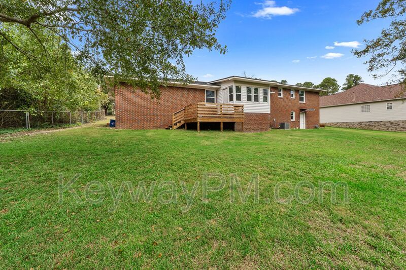 1823 Pisgah Road- Highland property image