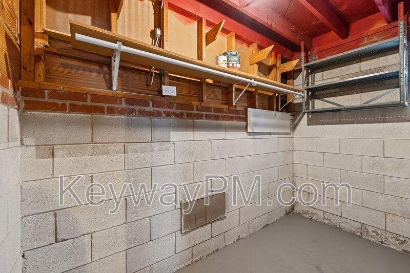 1823 Pisgah Road- Highland property image