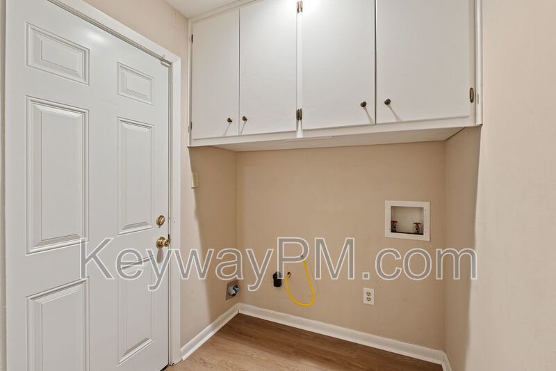 1001 Beverly Heights - Beverly Heights property image