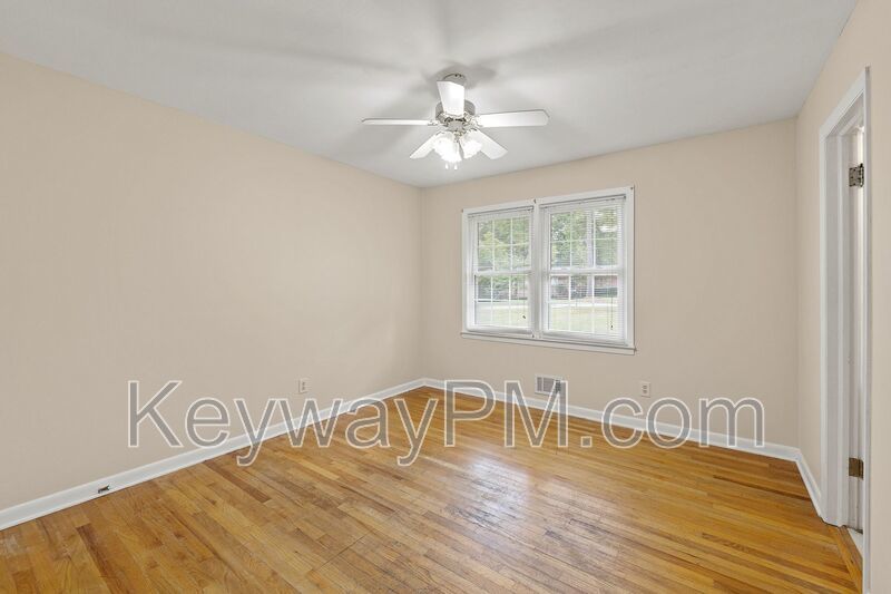 1001 Beverly Heights - Beverly Heights property image