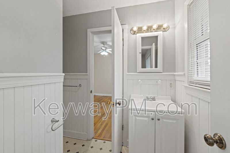 1001 Beverly Heights - Beverly Heights property image