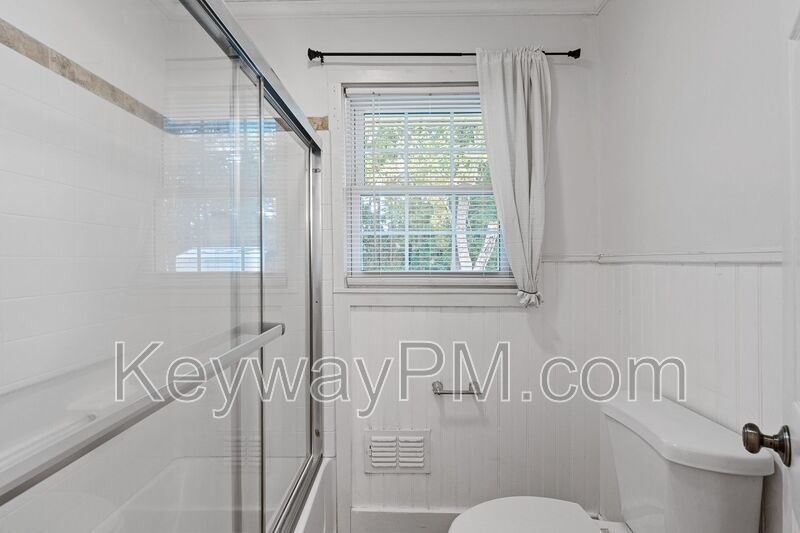 1001 Beverly Heights - Beverly Heights property image