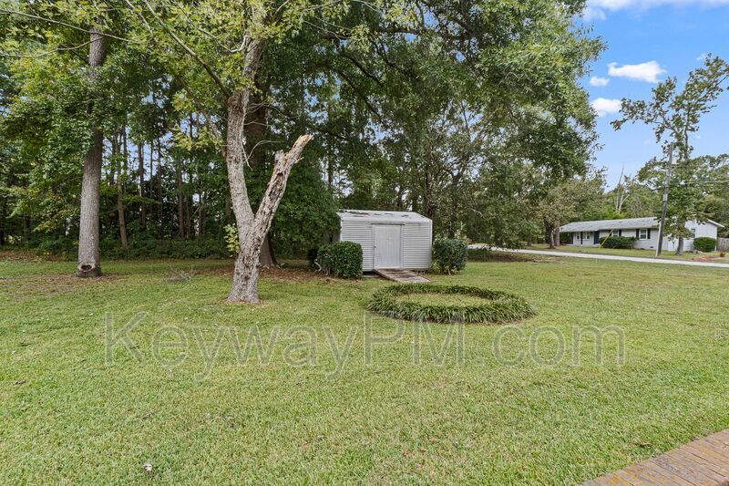 1001 Beverly Heights - Beverly Heights property image