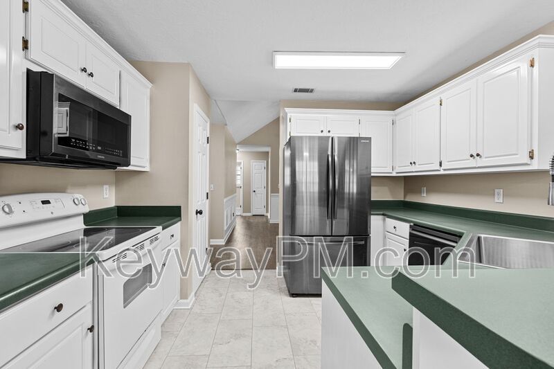 281 Mill Branch Way - Walnut Grove property image