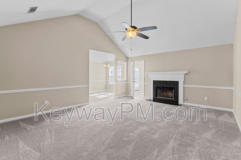 314 Taylor Circle - Summerfield Subdivision property image