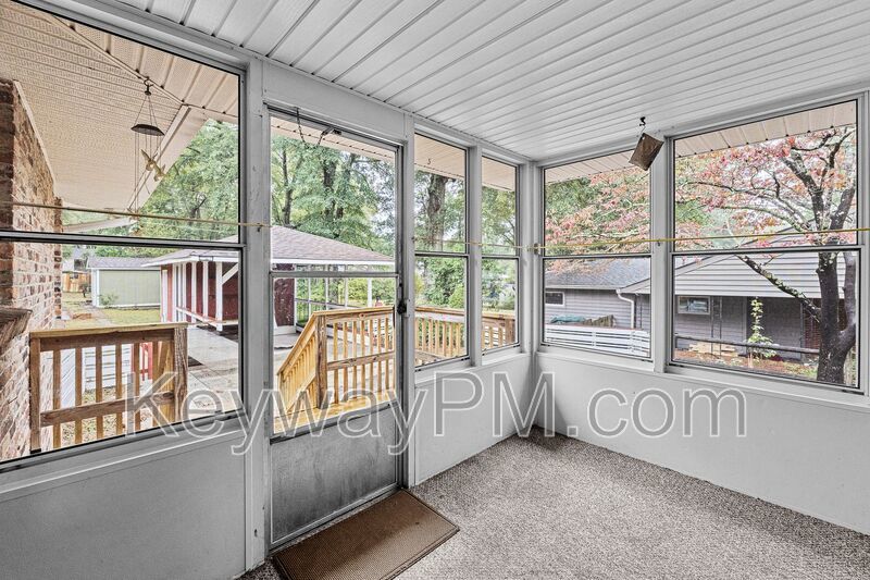 13 Erskine Lane - College Acres property image