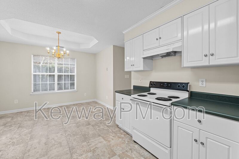 342 Washington Street- Liberty Hills property image