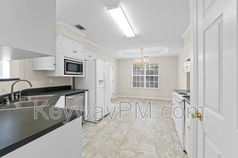 342 Washington Street- Liberty Hills property image