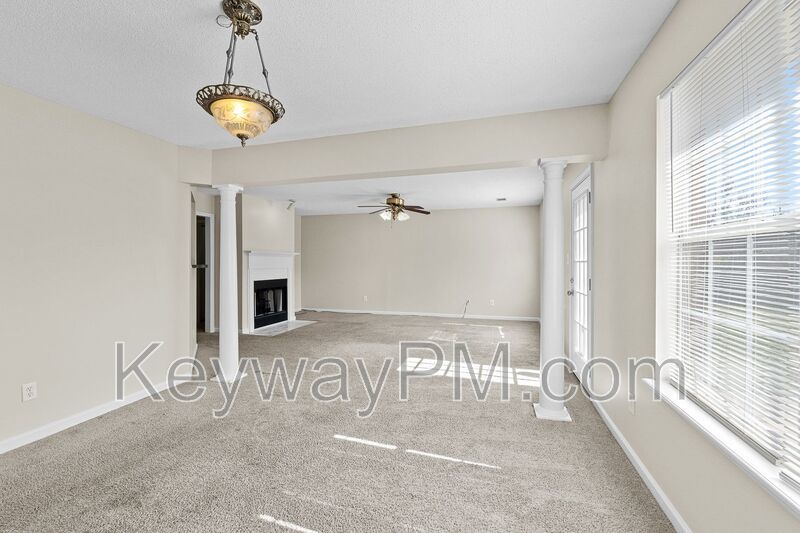 342 Washington Street- Liberty Hills property image