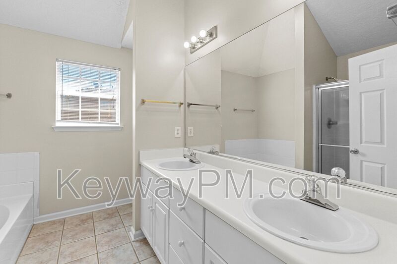 342 Washington Street- Liberty Hills property image