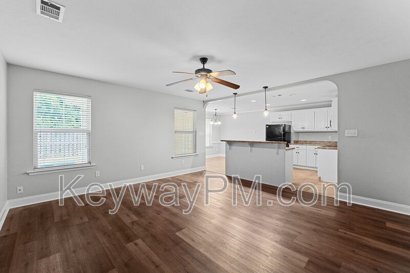 1132 Sierra Lane - Berzelia Commons property image