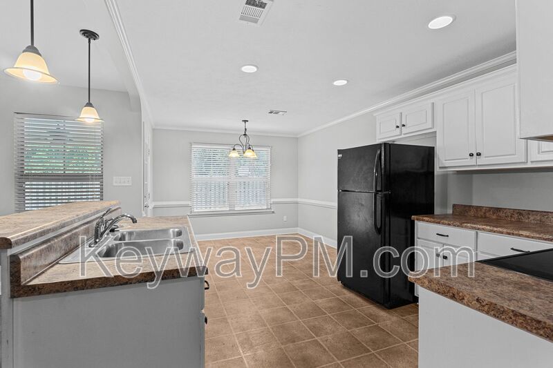 1132 Sierra Lane - Berzelia Commons property image