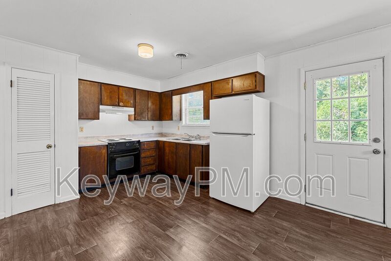 413 Kingstree Road - Belvedere Ridge property image