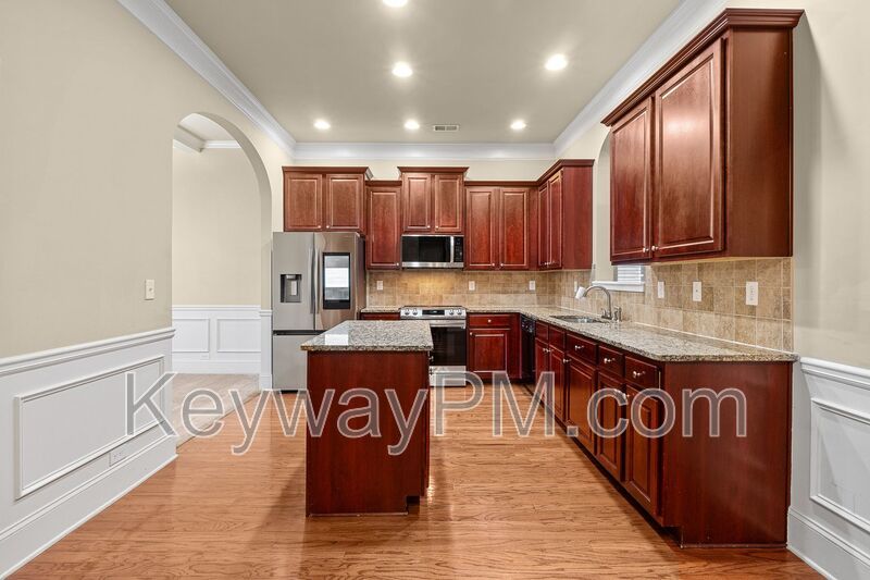 1023 Iris Glen Drive - Iris Glen property image