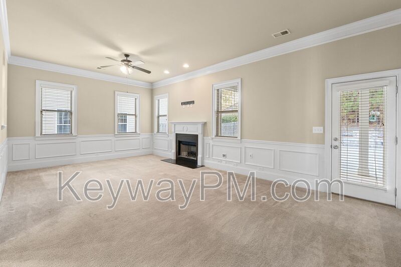 1023 Iris Glen Drive - Iris Glen property image