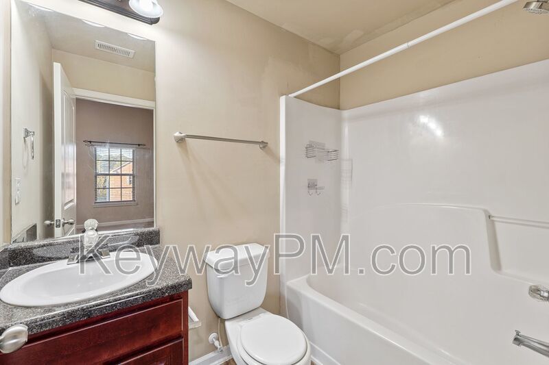 1023 Iris Glen Drive - Iris Glen property image